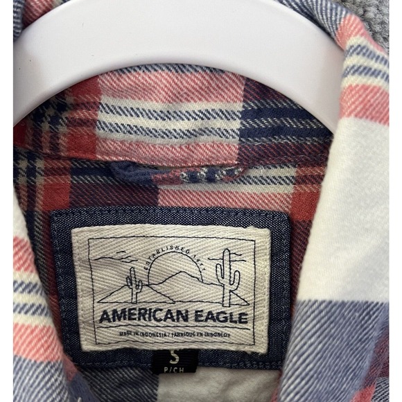 American Eagle Plaid Flannel Shirt Men Size Small Blue Red Long Sleeve Button Up - Picture 3 of 11